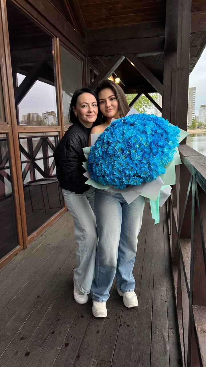 "Моя лучшая подружка и советник". Украинские звезды поделились самыми теплыми воспоминаниями о маме